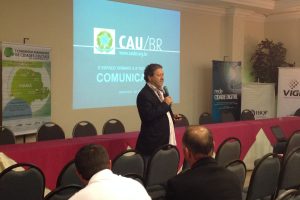 Presidente do CAU/PR participando da 4ª rodada do I Congresso Paranaense de Cidades Digitais, em Ponta Grossa